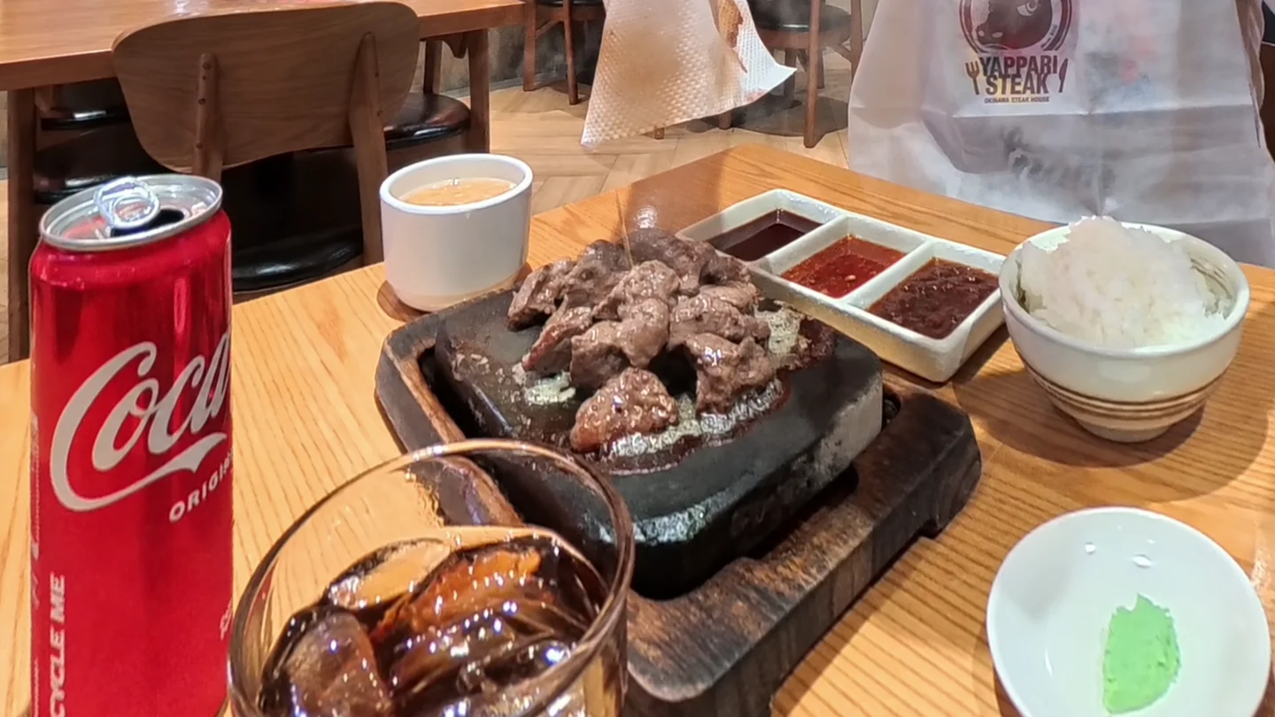 やっぱりステーキのカットステーキとご飯