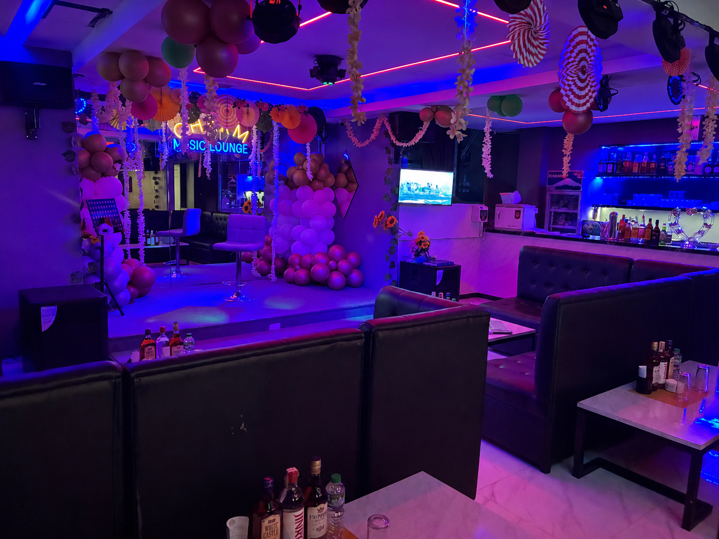 Charm Music Loungeの店内